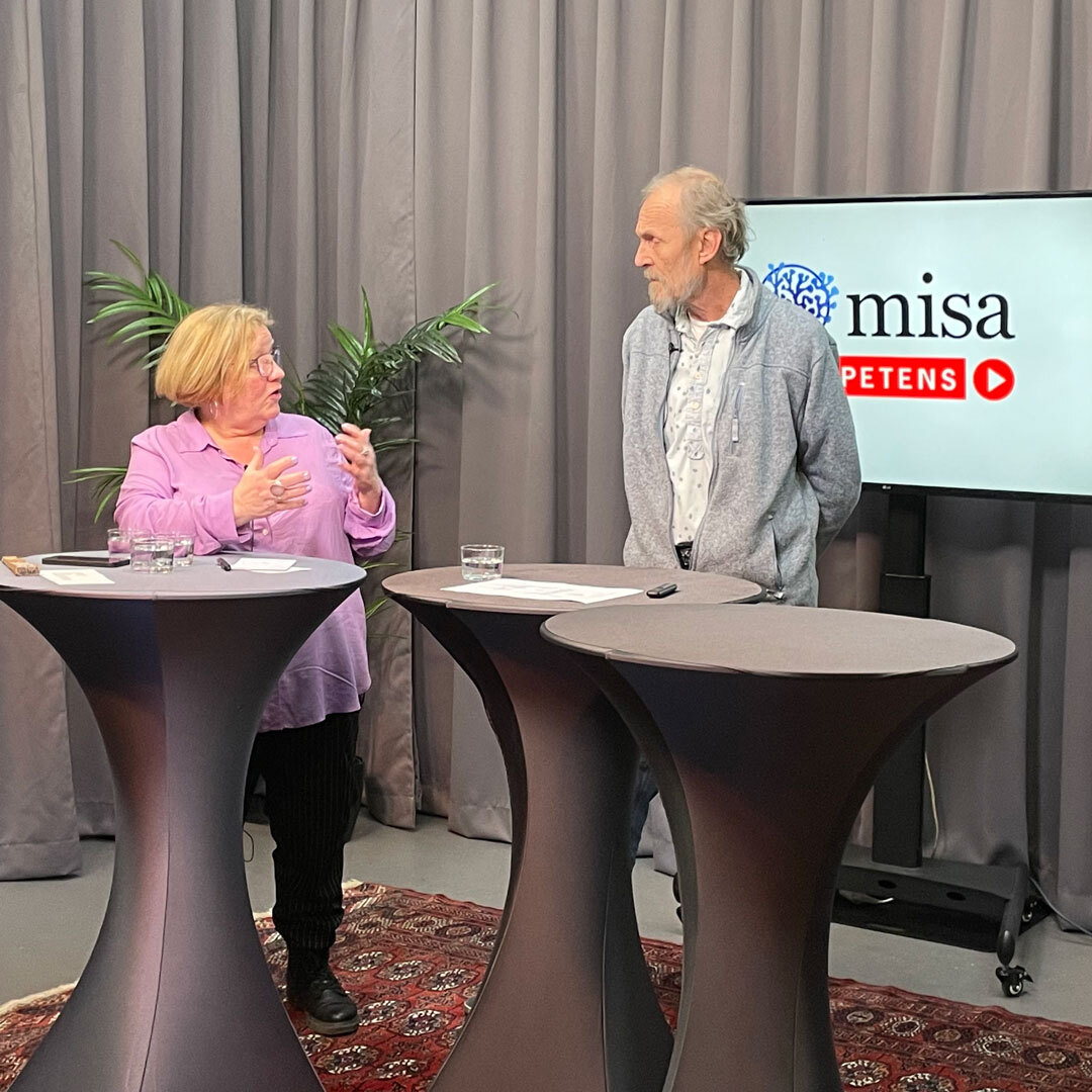 Mimmi Darbo och Lennart Jönsson, Misa kompetens